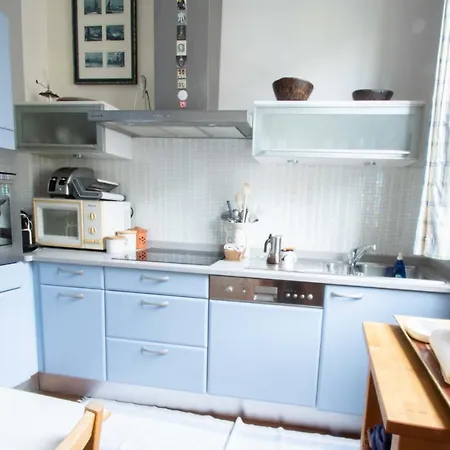 Spacious 50 M Cocoon In The Heart Of 17th Apartment *