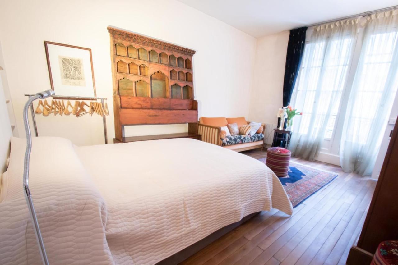 Spacious 50 M Cocoon In The Heart Of 17th