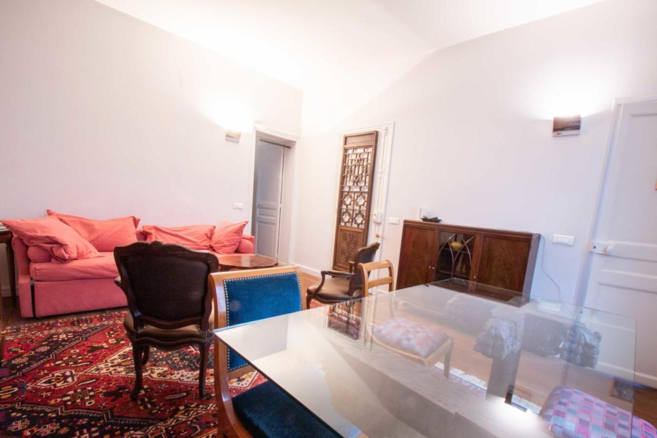 Spacious 50 M Cocoon In The Heart Of 17th * Parigi